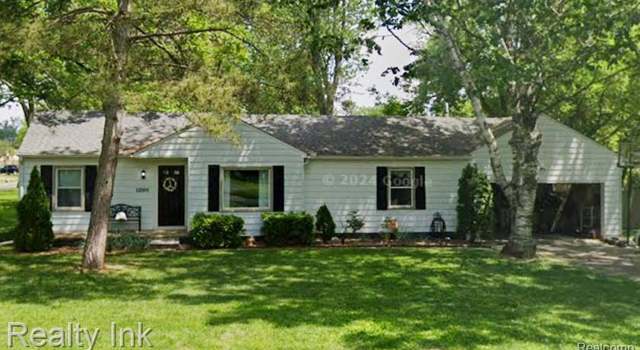 Photo of 12088 Brewster St, Livonia, MI 48150