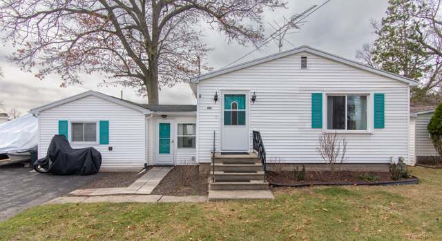 Photo of 861 S Lakeside Dr, Michigan Center, MI 49254