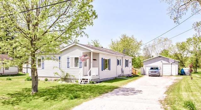 Photo of 1905 Omar Rd, Kimball, MI 48074