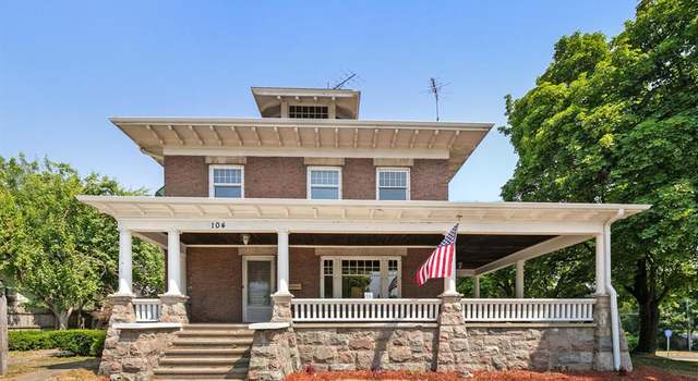 Photo of 104 W Main St, Edmore, MI 48829
