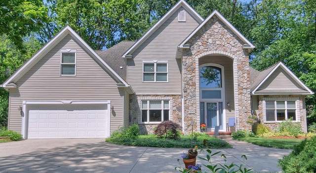 Photo of 20151 Hubbard St, Livonia, MI 48152