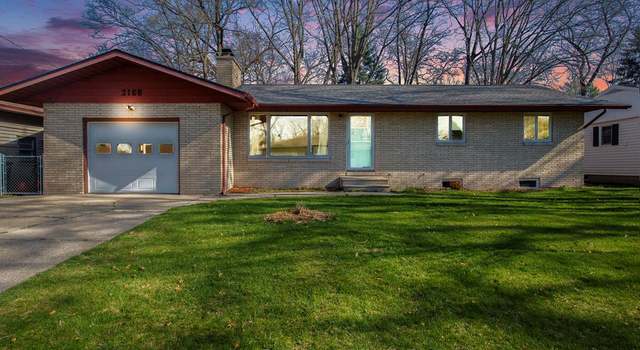 Photo of 2166 Reneer Ave, Norton Shores, MI 49441
