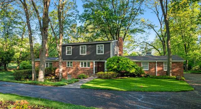 Photo of 7412 Lindenmere Dr, Bloomfield Hills, MI 48301