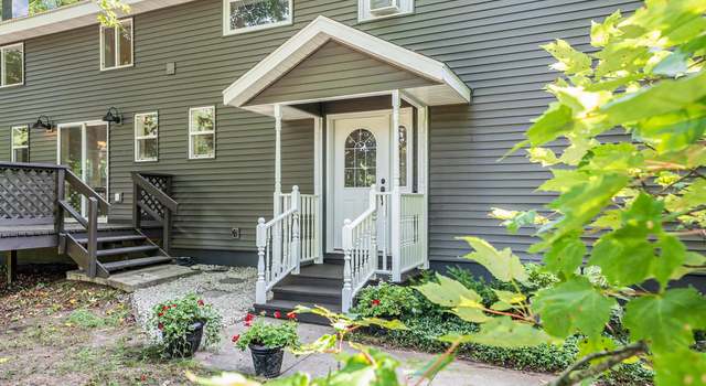 Photo of 8588 Dell Rd, Kingsley, MI 49649
