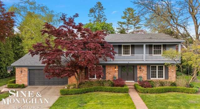 Photo of 40 Warner Rd, Grosse Pointe Farms, MI 48236