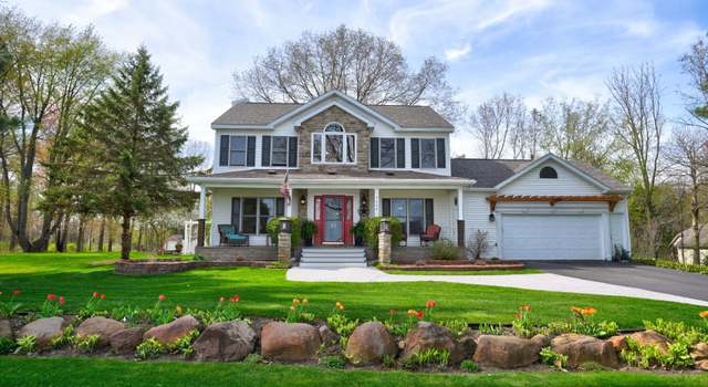 Photo of 7404 Haviland Beach Dr, Linden, MI 48451