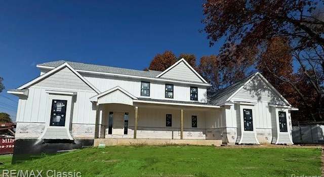Photo of 197 Briarwood Dr, Highland, MI 48357