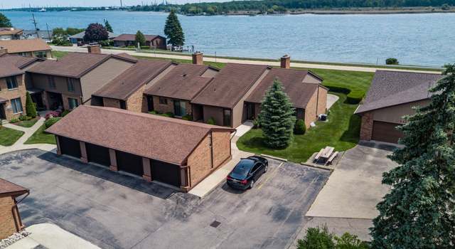 Photo of 2500 River Rd #59, Marysville, MI 48040