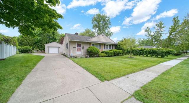 Photo of 702 Wenonah St, Tecumseh, MI 49286