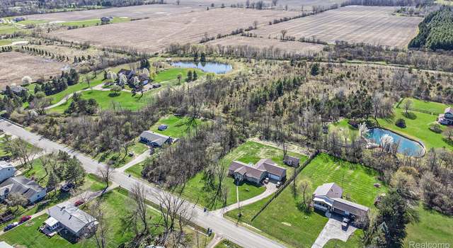 Photo of 1182 S Morrish Rd, Clayton Charter Township, MI 48532