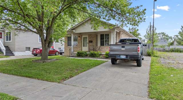 Photo of 23847 Deziel St, Grosse Pointe, MI 48082