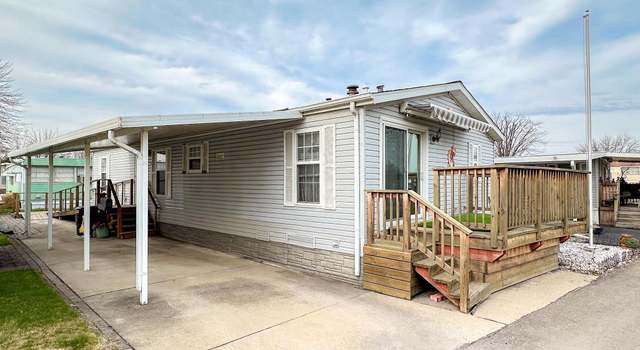 Photo of 24331 Farrand St, Harrison Township, MI 48045
