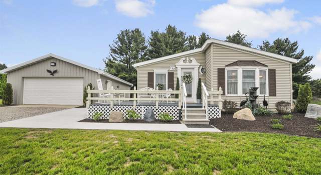 Photo of 112 Eastland Dr, Leroy, MI 49655