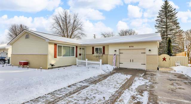 Photo of 875 Virginia Ave, Marysville, MI 48040