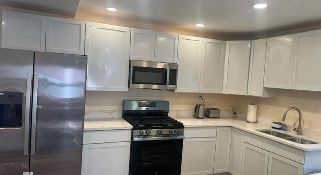 Photo of 71 Biltmore Dr, Troy, MI 48084