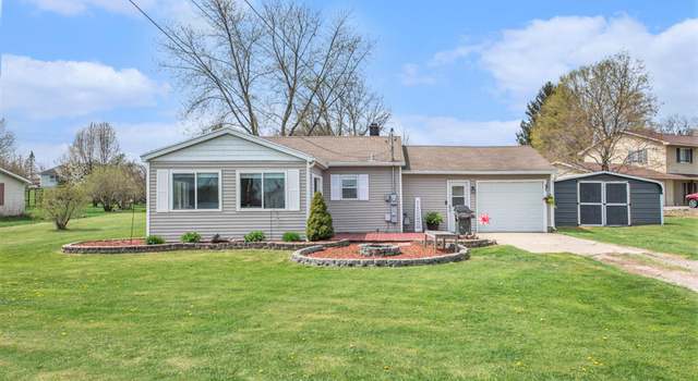 Photo of 251 Rasmussen Dr, Trufant, MI 49347