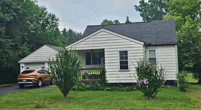 Photo of 3874 Brimfield Ave, Auburn Hills, MI 48326