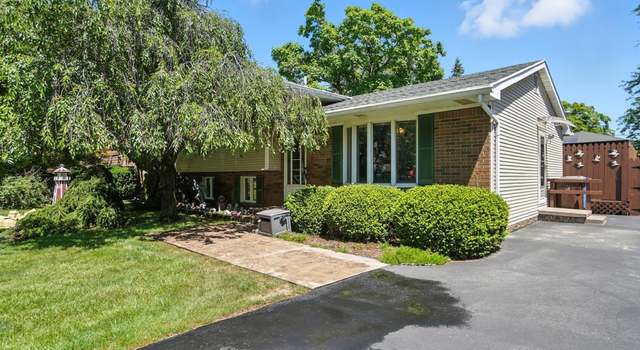 Photo of 3181 N Grove Dr, Monroe, MI 48162