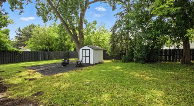 Photo of 8411 Hugh St, Westland, MI 48185