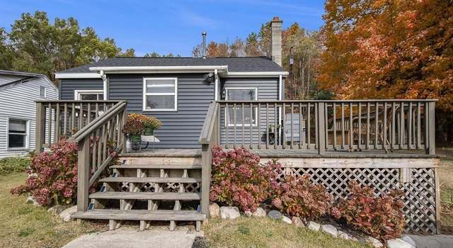 Photo of 1219 Elm St, Frankfort, MI 49635