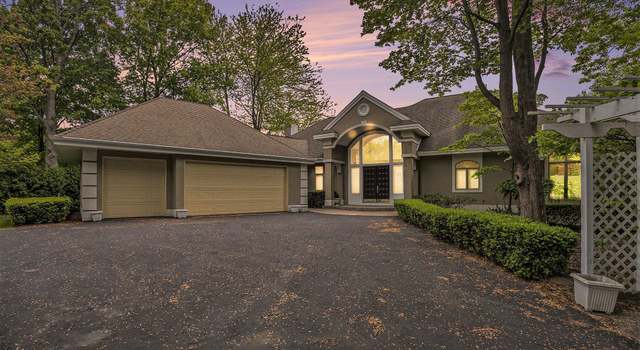 Photo of 15919 Orchard Point Dr, Spring Lake, MI 49456
