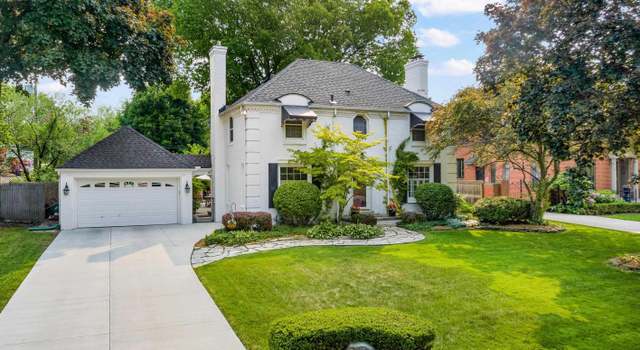 Photo of 644 Pemberton Rd, Grosse Pointe Park, MI 48230