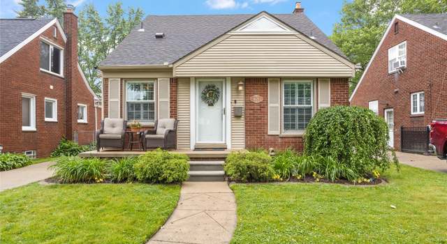 Photo of 621 Kingsbury Ave, Dearborn, MI 48128