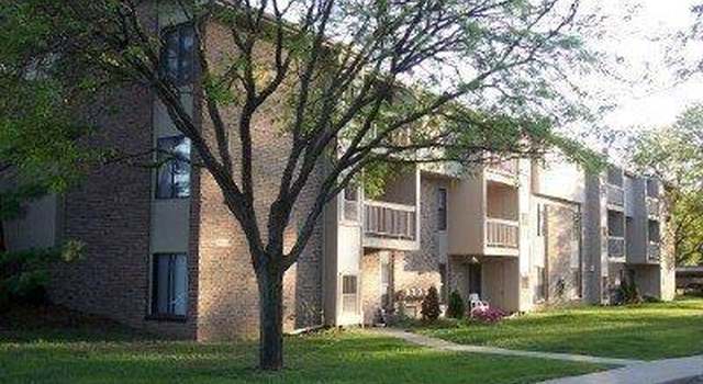 Photo of 30535 W 14 Mile Rd #19, Farmington Hills, MI 48334
