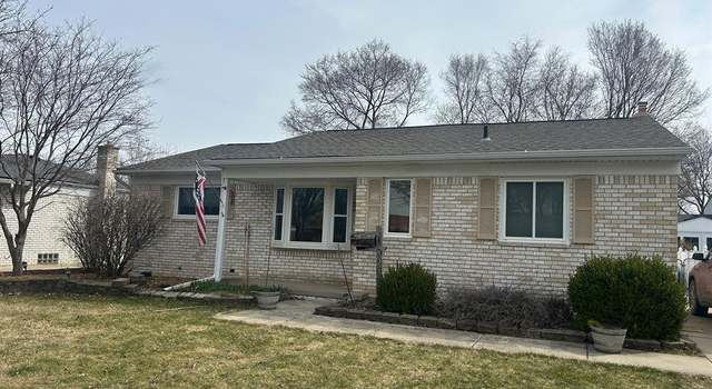 Photo of 8932 Independence Dr, Sterling Heights, MI 48313