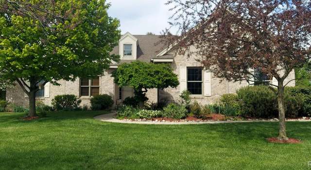 Photo of 15203 Woodpine Dr, Monroe, MI 48161