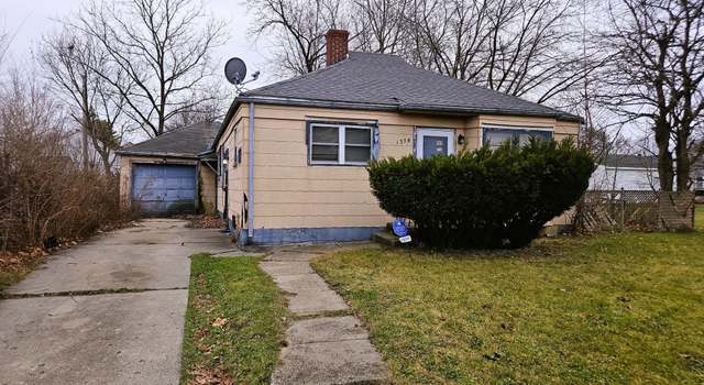 Photo of 1378 Forest Hill Ave, Flint, MI 48504
