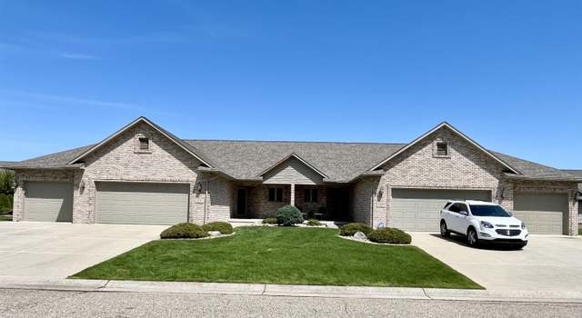 Photo of 5335 Wyndemere Common Sq, Swartz Creek, MI 48473