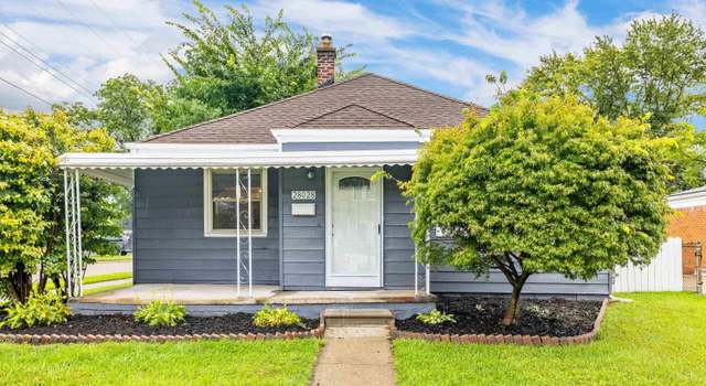 Photo of 28028 Gladstone St, Saint Clair Shores, MI 48081
