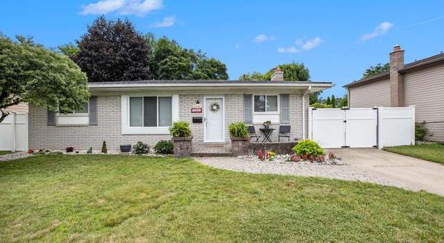Photo of 12442 N York Dr, Sterling Heights, MI 48313
