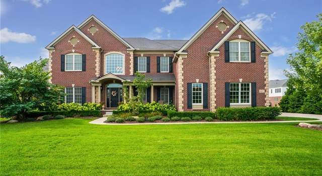 Photo of 50871 Northstar Way N, Northville, MI 48168