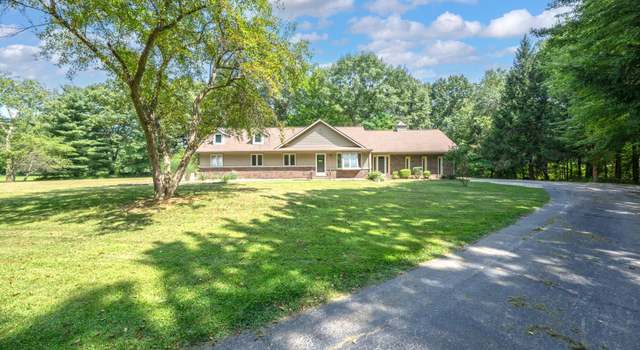 Property at 940 W Predmore Rd, Oakland Charter Township, MI 48363, 4 beds, 3 baths