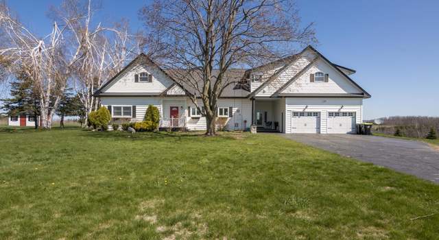 Photo of 5760 Martinchek Rd, Petoskey, MI 49770