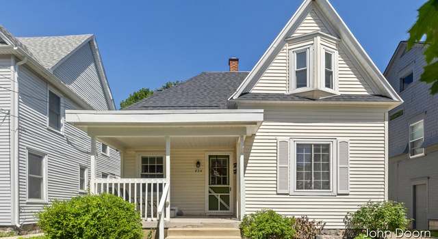 Photo of 454 Norwood Ave SE, Grand Rapids, MI 49506