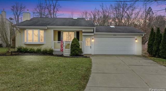 Photo of 120 Leota Blvd Blvd, Waterford, MI 48327