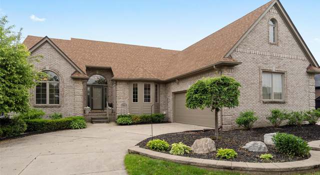 Photo of 19996 Devonshire Ln, Sterling Heights, MI 48044