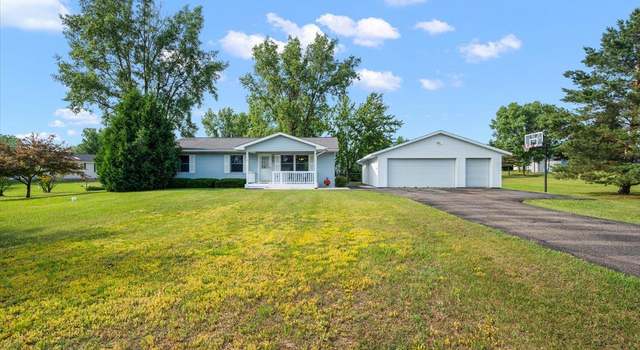 Photo of 5706 Southwood St, North Branch, MI 48461