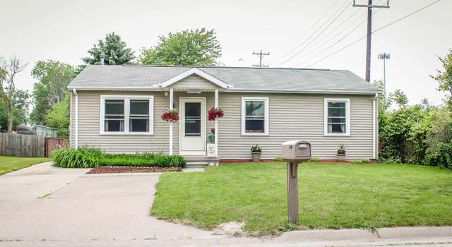 Photo of 2313 13th St, Port Huron, MI 48060