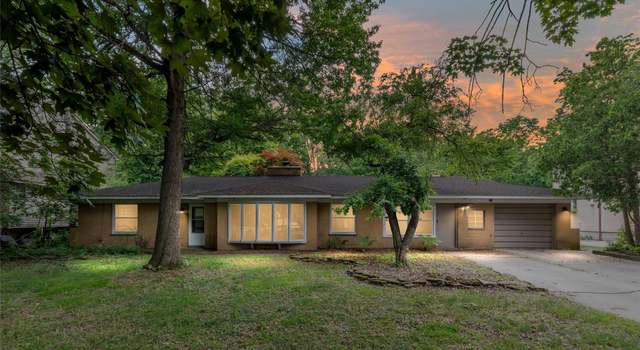 Photo of 23385 Hunters Ln, Southfield, MI 48033