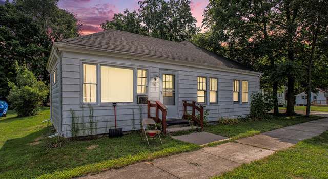 Photo of 228 N First St, Cassopolis Village, MI 49031