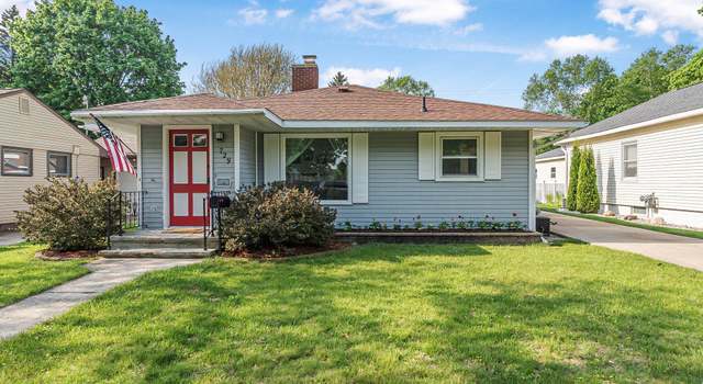 Photo of 729 Stimson St, Cadillac, MI 49601