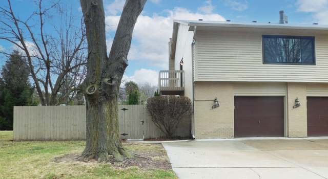 Photo of 42212 E Edward Dr, Clinton Township, MI 48038