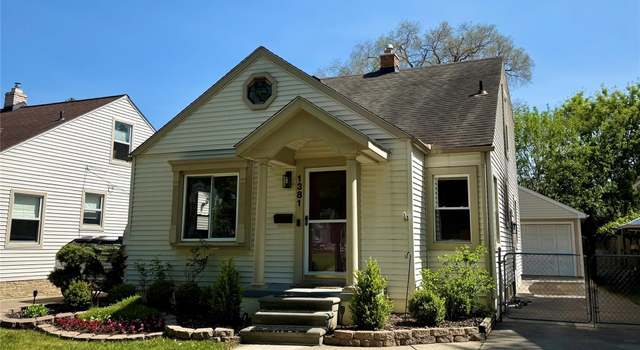 Photo of 1381 Eaton Rd, Berkley, MI 48072