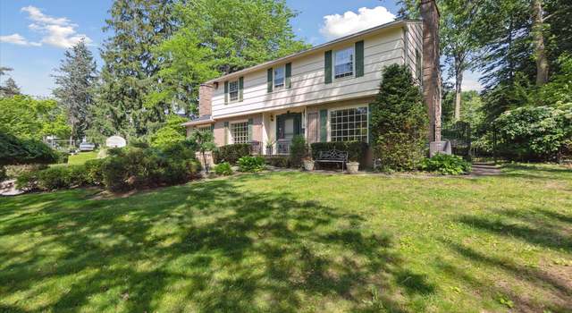 Photo of 1831 Hampden Rd, Flint, MI 48503