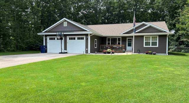 Photo of 299 Woodsedge Dr, Fife Lake, MI 49633