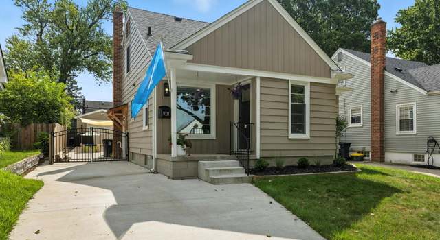 Photo of 910 Maplegrove Ave, Royal Oak, MI 48067